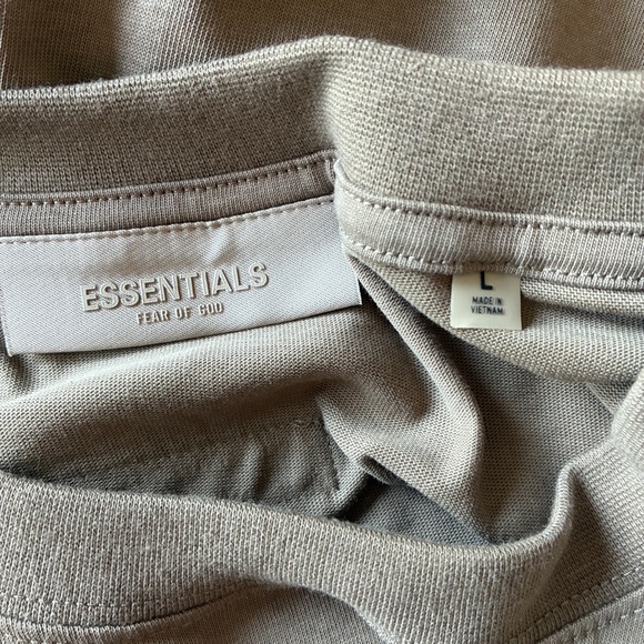 Essentials Fear Of God Heavyweight Tee Short Sleeve Tan Olive Large - Picture 7 of 9